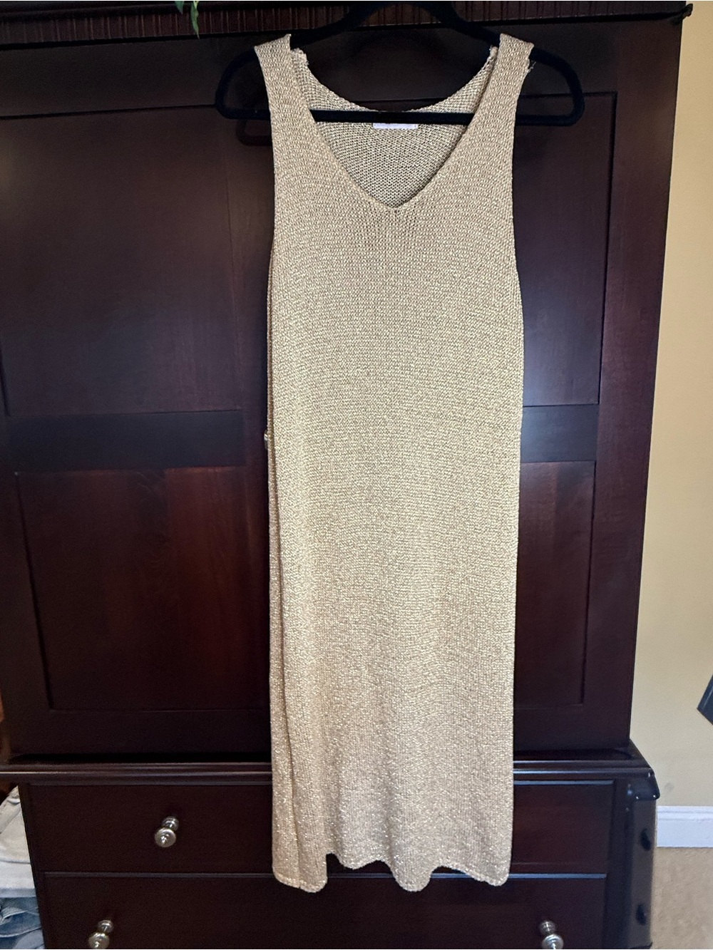 Sleeveless Metallic Gold Maxi Dress